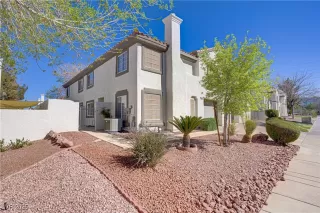 Photo #5: 2667139 Listing 