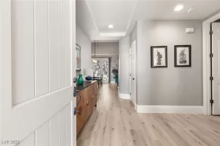 Photo #2: 2667149 Listing