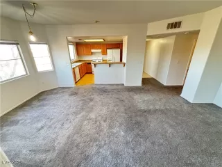 Photo #2: 2667173 Listing 