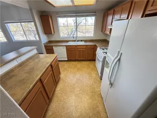 Photo #4: 2667173 Listing 