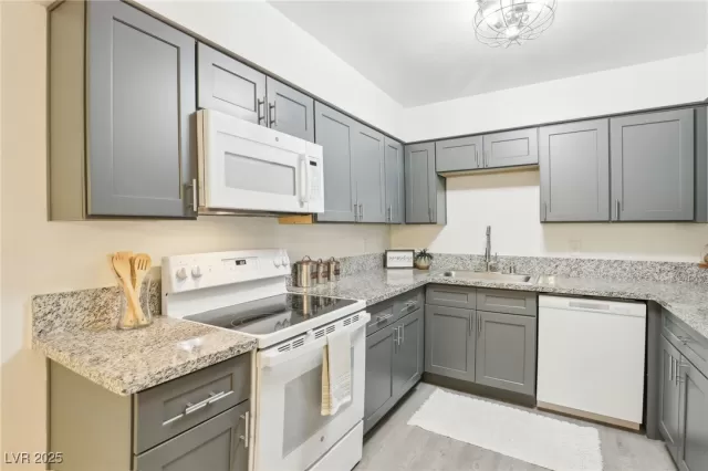 MLS: 2667189 Condo For Sale