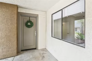 Photo #3: 2667189 Listing