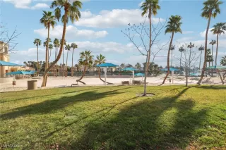 Photo #6: 2667189 Listing