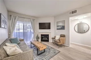 Photo #2: 2667194 Listing 