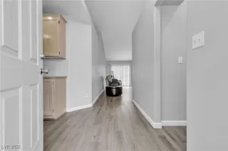 Photo #5: 2667205 Listing