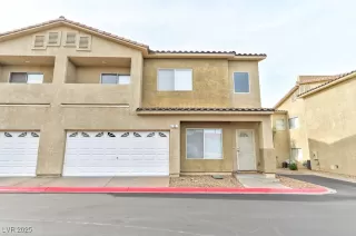 Photo #1: 2667207 Listing