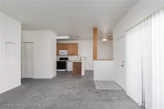 Photo #4: 2667241 Listing 