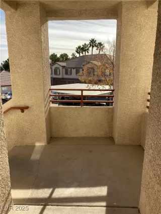 Photo #5: 2667258 Listing 