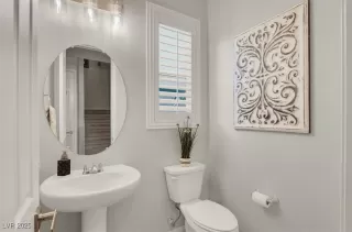 Photo #4: 2667303 Listing