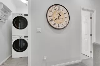 Photo #6: 2667303 Listing