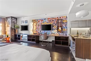 Photo #6: 2667325 Listing 