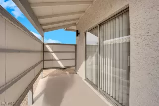 Photo #5: 2667329 Listing