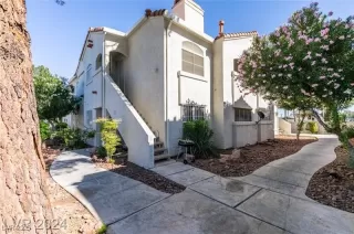 Photo #6: 2667347 Listing 