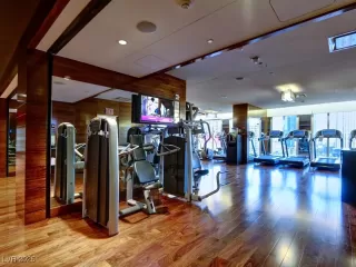 Photo #2: 2667385 Listing 