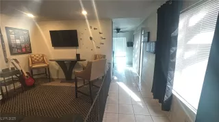 Photo #2: 2667412 Listing