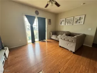 Photo #2: 2667457 Listing 