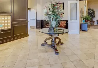 Photo #2: 2667466 Listing