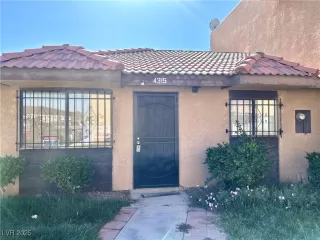 Photo #1: 2667469 Listing