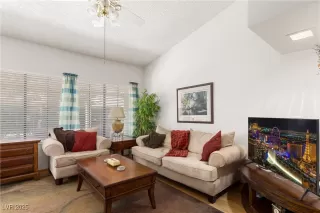 Photo #1: 2667510 Listing 