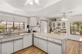 Photo #6: 2667510 Listing 