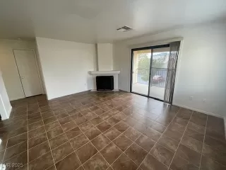 Photo #1: 2667547 Listing