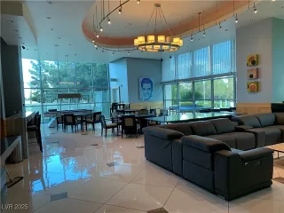 Photo #5: 2667551 Listing 