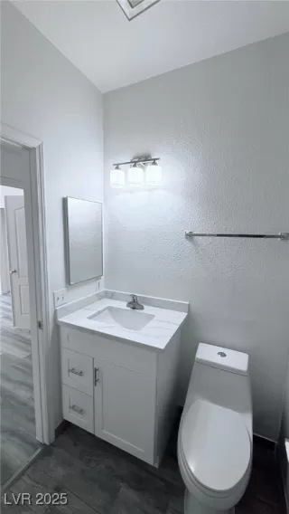 Photo #4: 2667553 Listing