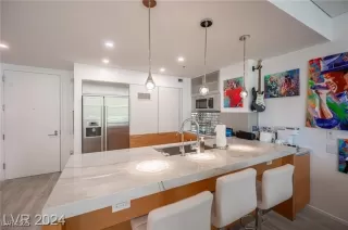 Photo #4: 2667561 Listing 