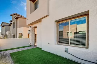 Photo #3: 2667564 Listing