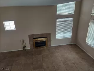 Photo #4: 2667610 Listing 