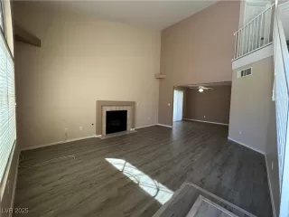 Photo #1: 2667634 Listing 