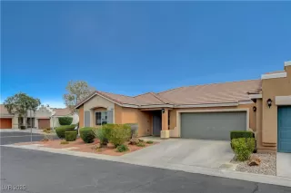 Photo #1: 2667639 Listing