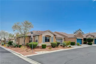 Photo #2: 2667639 Listing