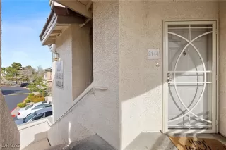 Photo #2: 2667677 Listing