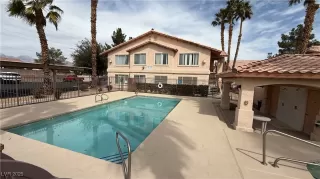 Photo #1: 2667680 Listing 