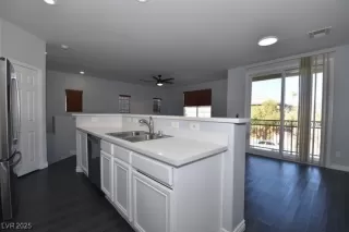 Photo #2: 2667696 Listing 