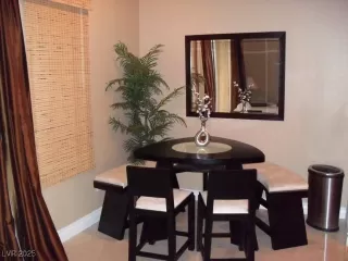 Photo #2: 2667697 Listing 