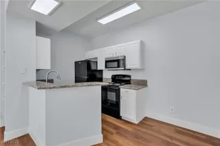 Photo #4: 2667741 Listing 
