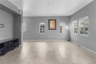 Photo #6: 2667775 Listing 