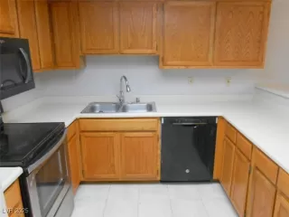 Photo #6: 2667799 Listing 