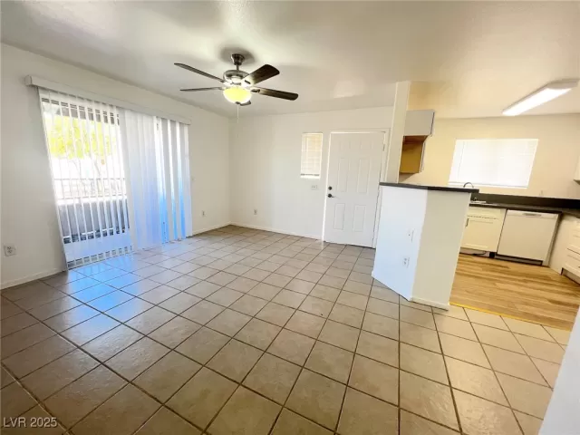 MLS: 2667802 Condo For Sale