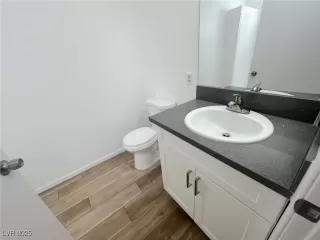 Photo #5: 2667802 Listing 