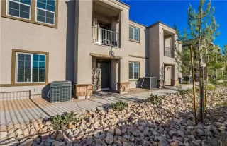 Photo #1: 2667839 Listing 