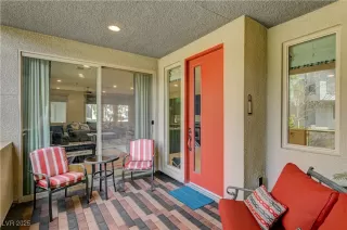 Photo #2: 2667856 Listing