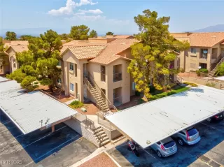 Photo #3: 2667898 Listing 