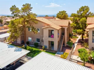 Photo #4: 2667898 Listing 