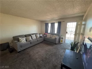 Photo #2: 2667927 Listing