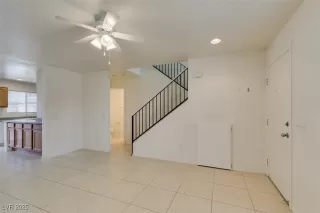 Photo #5: 2667940 Listing 