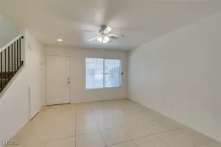 Photo #6: 2667940 Listing 