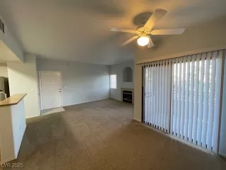 Photo #3: 2667954 Listing